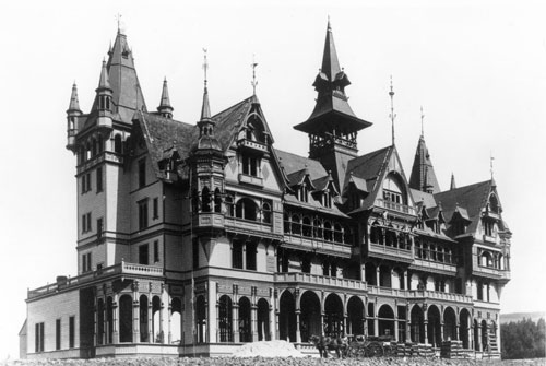Peralta Park
                  Hotel